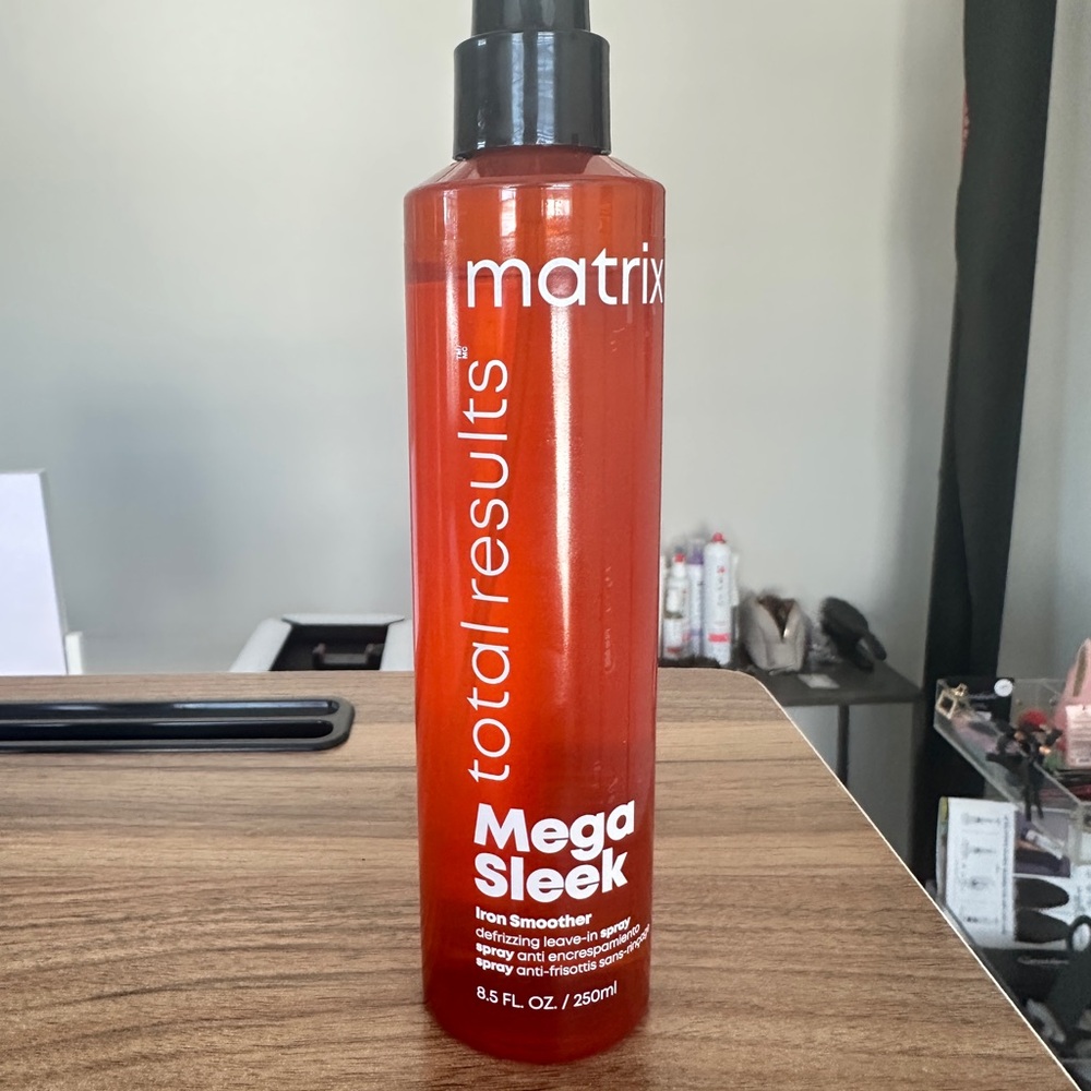 Matrix Mega Sleek Iron Smoother 8.5oz | Anti-Frizz Heat Protectant Spray